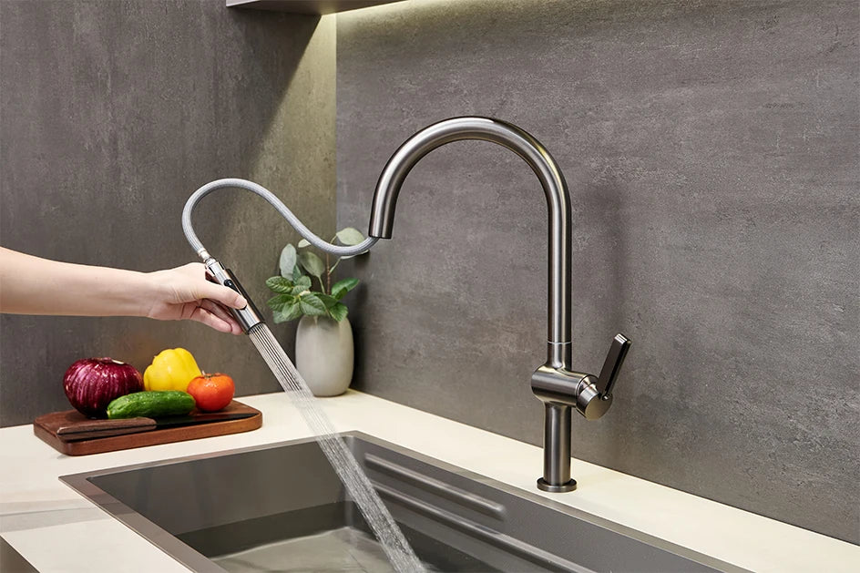 VGX Luxury Brushed Kitchen Faucet Deck Mounted Tap Pull Out Kitchen Sink Mixer Single Handle Kitchen Gourmet Faucet Water Crane