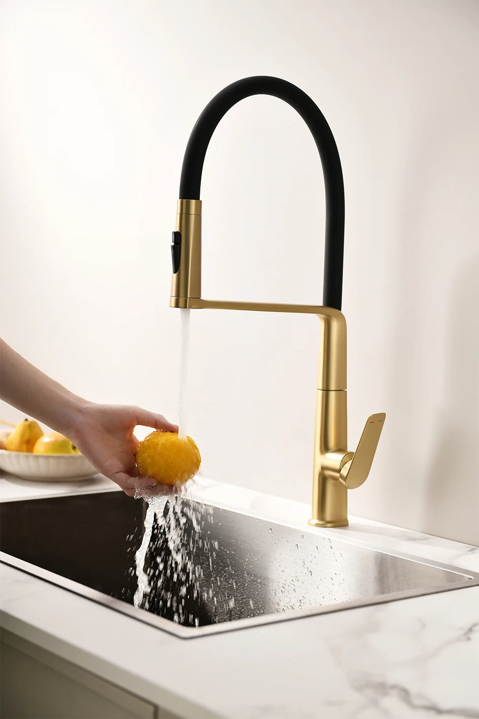 VGX Kitchen Faucet Sink Faucets Rubber Pull Down Stream Sprayer Taps Rotatable Kitchen Mixer Water Tap Hot Cold Crane Rose Gold